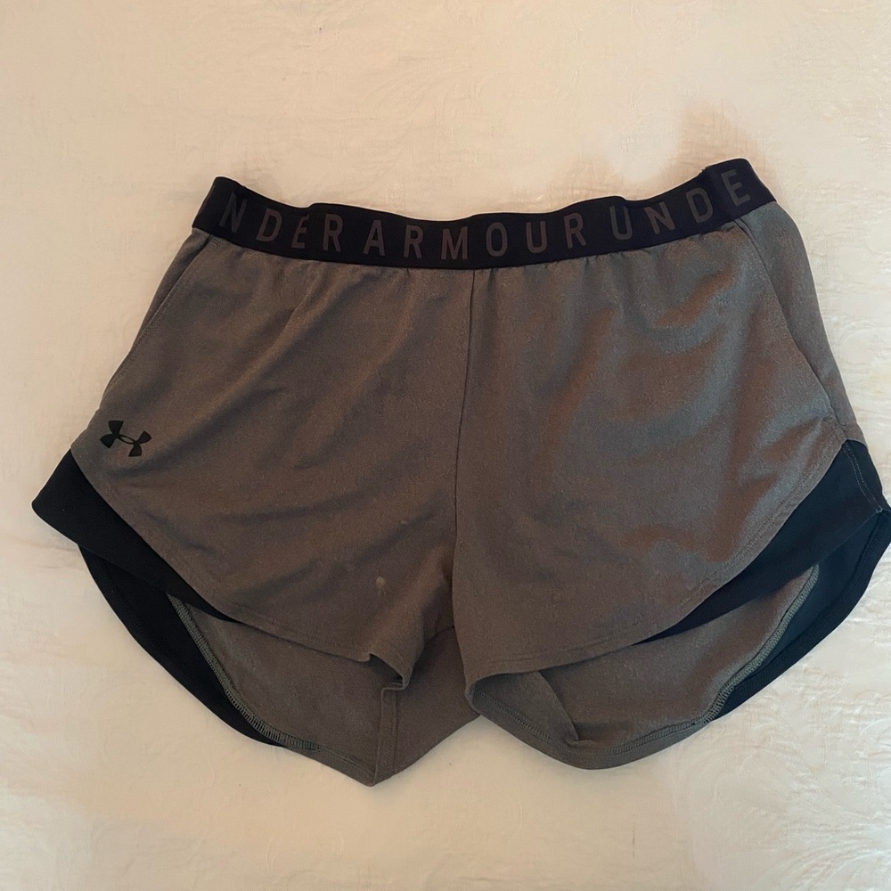 Under Armour Athletic Shorts Gray and Black Performance Fit